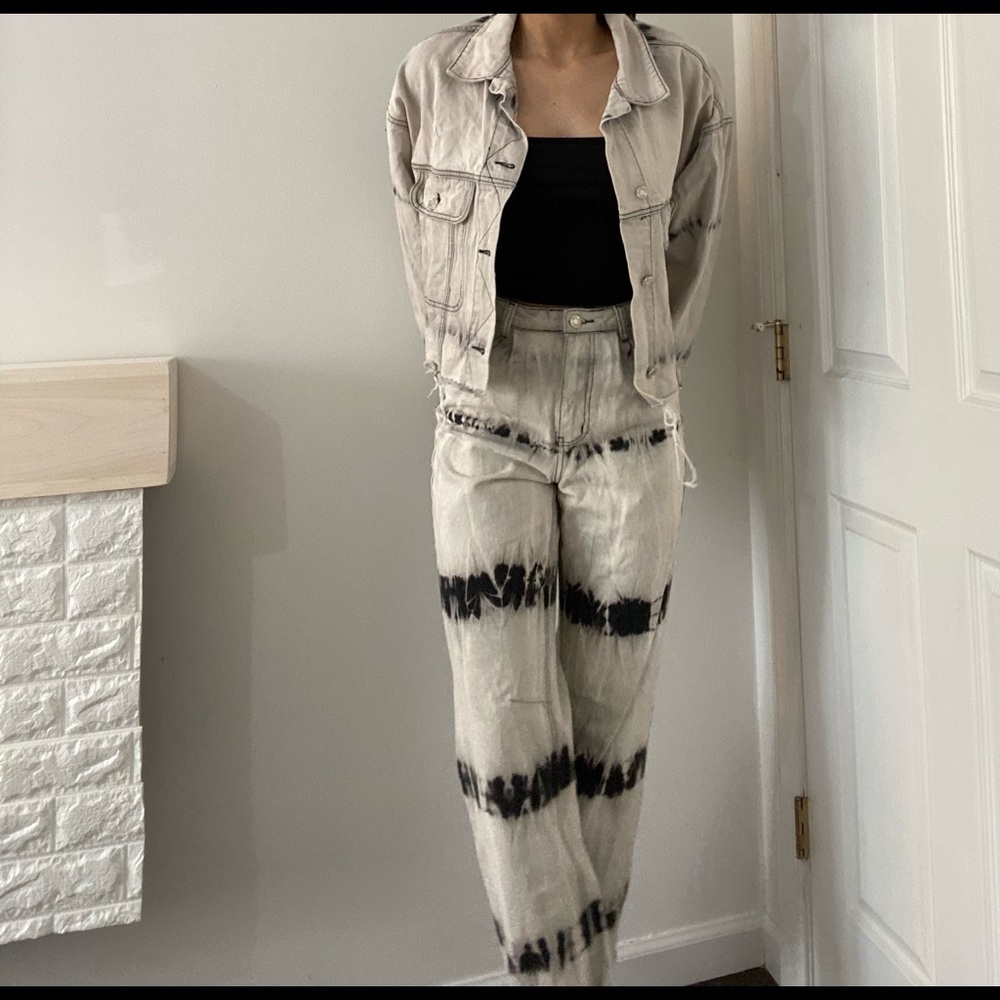 Matching Jacket and Pants Set! - Picture 3 of 4